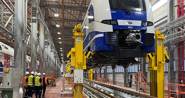 Image of Lifting Columns